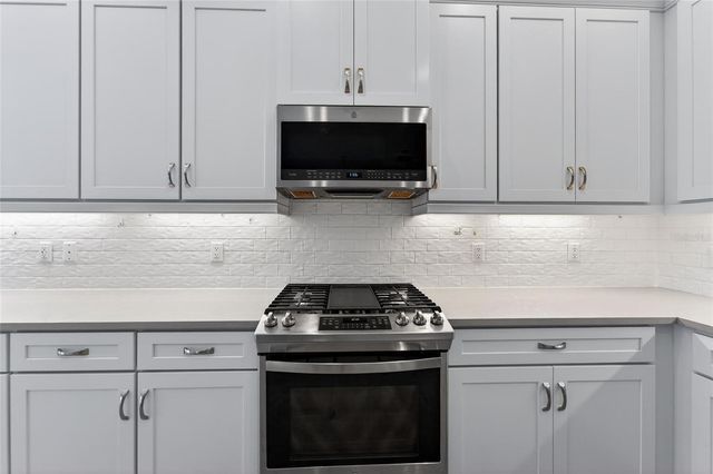 15512 CORONA DEL MAR DRIVE, Wimauma, FL 33598