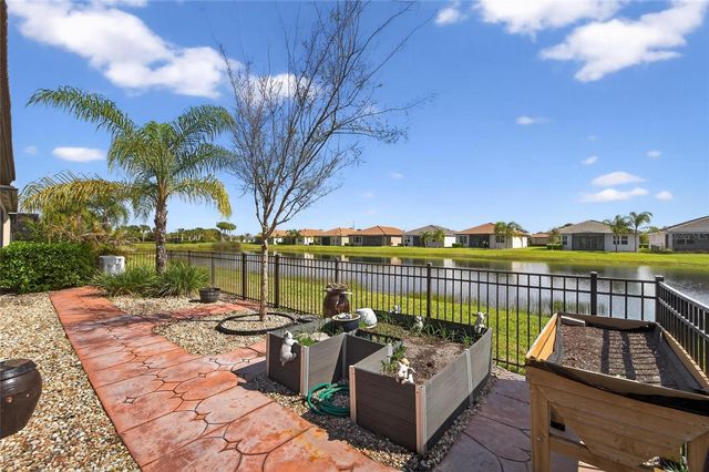 15512 CORONA DEL MAR DRIVE, Wimauma, FL 33598