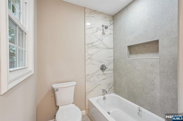 12 Apache Road, Wayne, NJ 07470