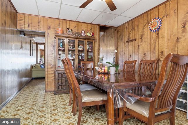 421 YORK ST, Hanover, PA 17331