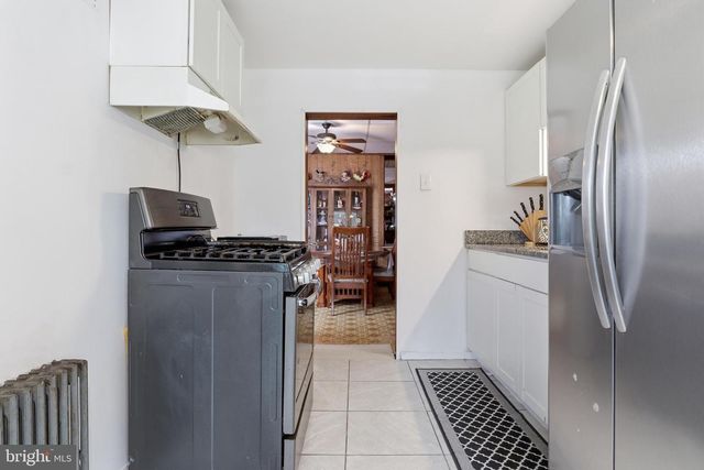 421 YORK ST, Hanover, PA 17331