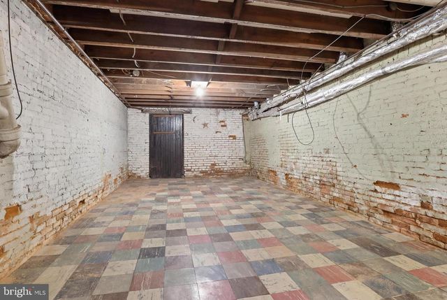 421 YORK ST, Hanover, PA 17331
