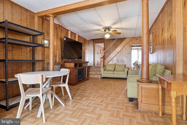 421 YORK ST, Hanover, PA 17331