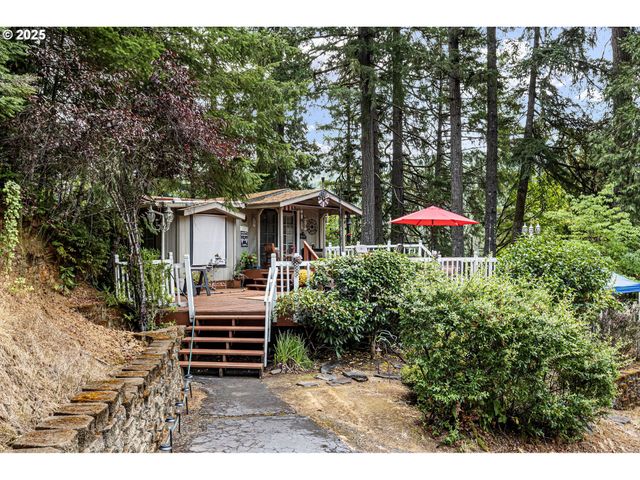 684 BEAR CREEK Rd, Cottage Grove, OR 97424