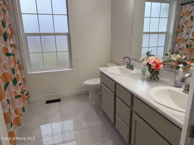 3442 W Calzado DR, Coeur D'alene, ID 83815