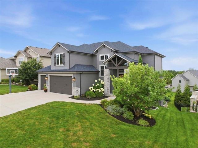 9784 Houston Street, Lenexa, KS 66227