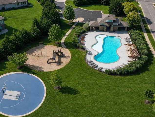 9784 Houston Street, Lenexa, KS 66227