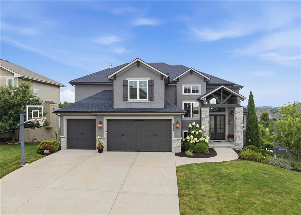 9784 Houston Street, Lenexa, KS 66227