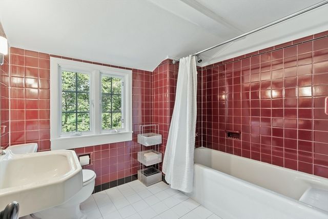 4 Stetson Street, Lexington, MA 02420