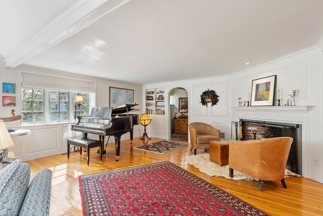 4 Stetson Street, Lexington, MA 02420