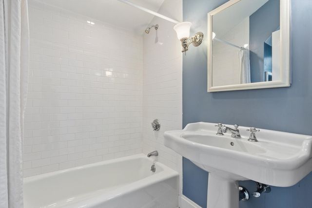 4 Stetson Street, Lexington, MA 02420