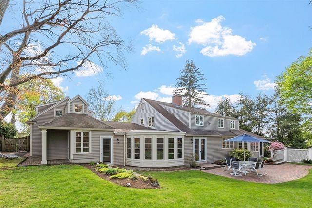 4 Stetson Street, Lexington, MA 02420