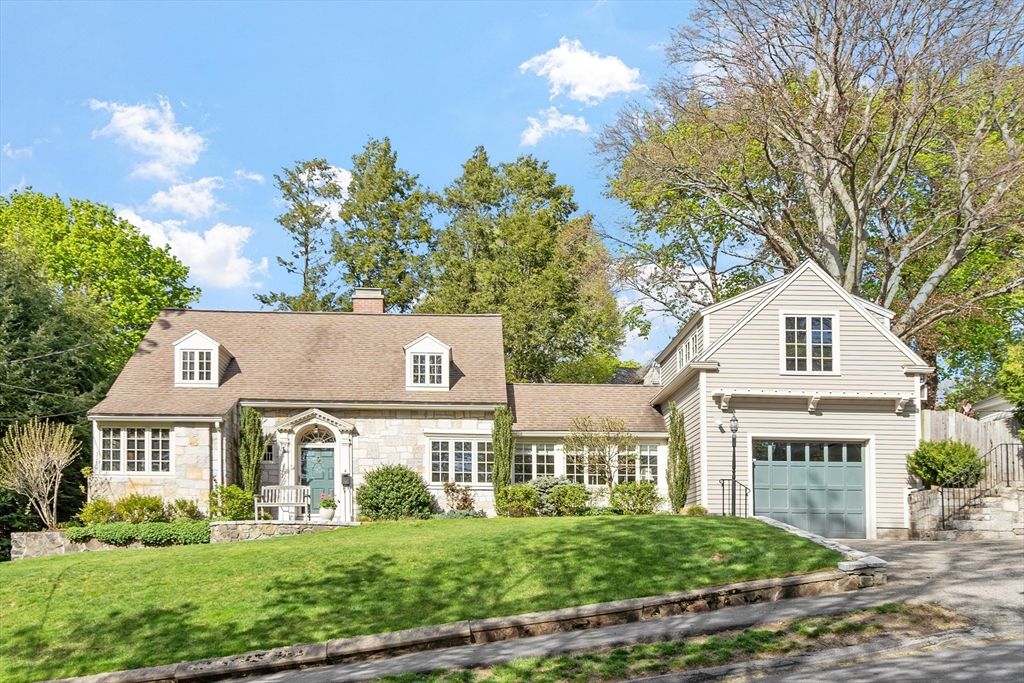 4 Stetson Street, Lexington, MA 02420