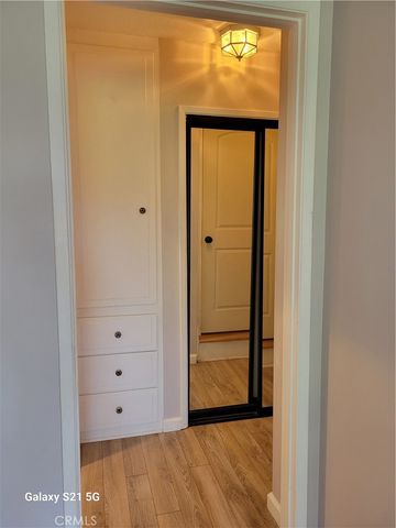 16862 B Coach Lane, Huntington Beach, CA 92649