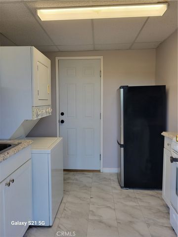 16862 B Coach Lane, Huntington Beach, CA 92649