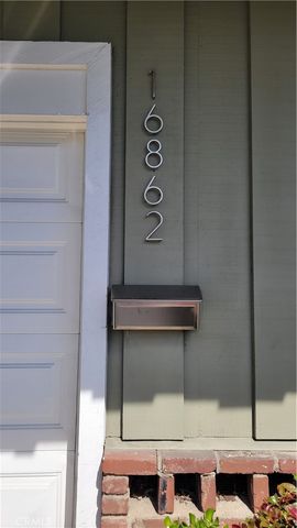 16862 B Coach Lane, Huntington Beach, CA 92649