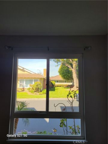 16862 B Coach Lane, Huntington Beach, CA 92649