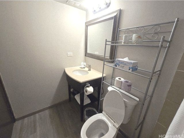 2425 Kuhio Avenue 503, Honolulu, HI 96815