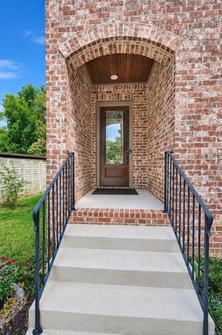 959 Caldwell Ln, Nashville, TN 37204