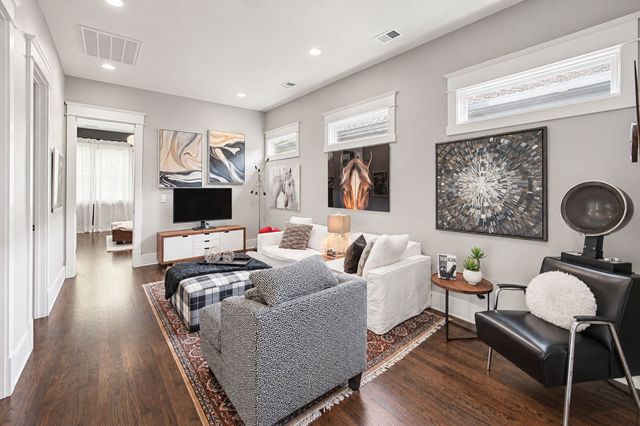 959 Caldwell Ln, Nashville, TN 37204