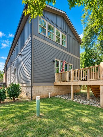 959 Caldwell Ln, Nashville, TN 37204