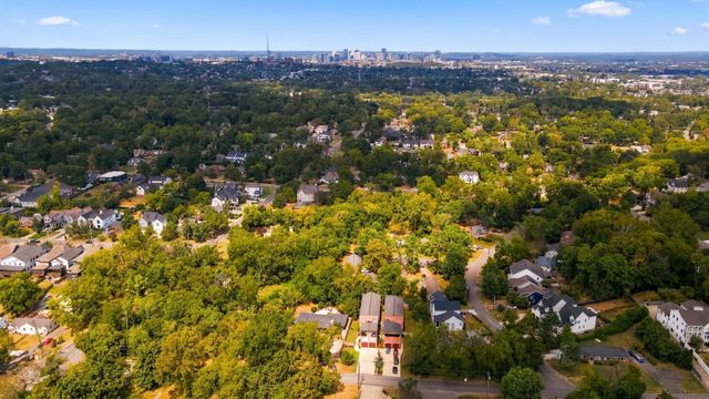 959 Caldwell Ln, Nashville, TN 37204