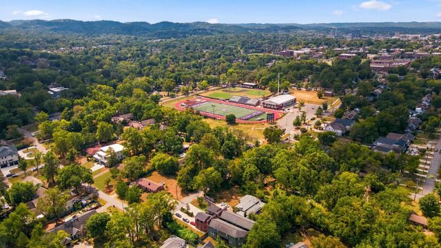 959 Caldwell Ln, Nashville, TN 37204