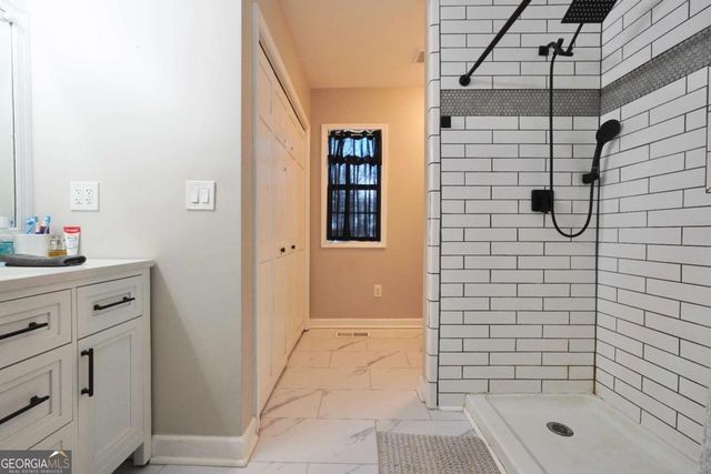 121 Mimosa Drive, Jenkinsburg, GA 30234