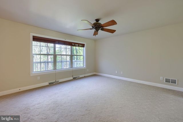 249 STEEPBANK RD, Lancaster, PA 17602