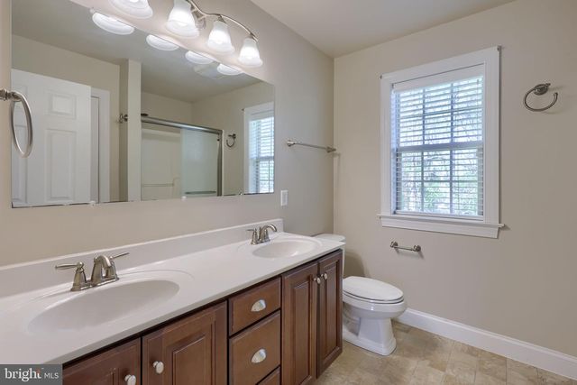249 STEEPBANK RD, Lancaster, PA 17602