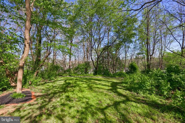 249 STEEPBANK RD, Lancaster, PA 17602