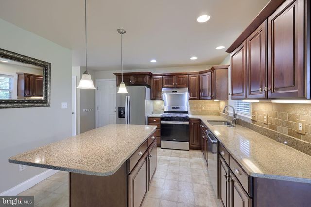 249 STEEPBANK RD, Lancaster, PA 17602