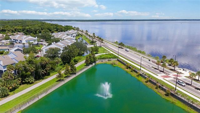 385 CAPE HONEYSUCKLE PLACE, Sanford, FL 32771