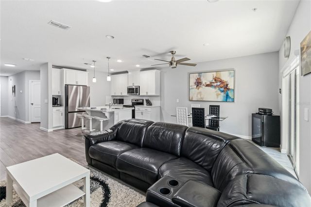 385 CAPE HONEYSUCKLE PLACE, Sanford, FL 32771