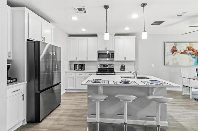 385 CAPE HONEYSUCKLE PLACE, Sanford, FL 32771