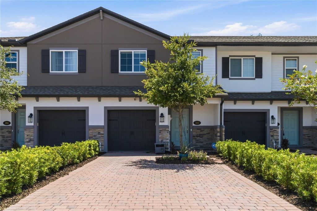 385 CAPE HONEYSUCKLE PLACE, Sanford, FL 32771