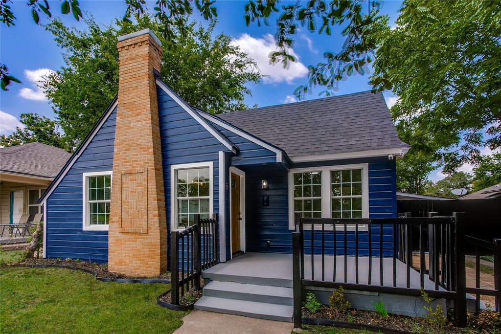 2635 Gladstone Drive, Dallas, TX 75211 — photo 2