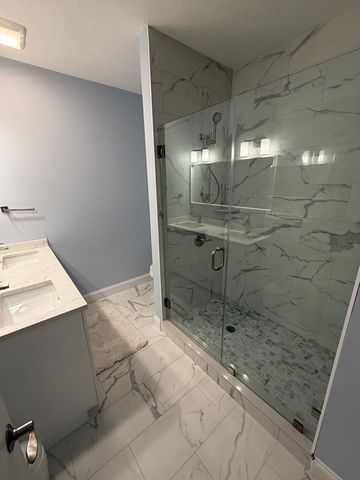 48 Acorn Pl 48, Millis, MA 02054