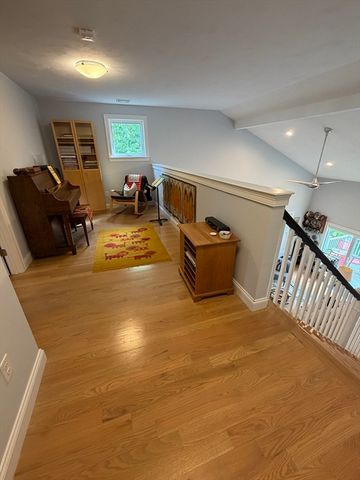 48 Acorn Pl 48, Millis, MA 02054