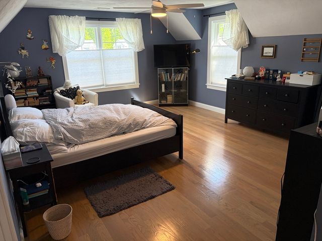 48 Acorn Pl 48, Millis, MA 02054