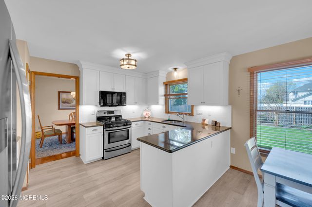 3 Ashford Court, Spring Lake Heights, NJ 07762