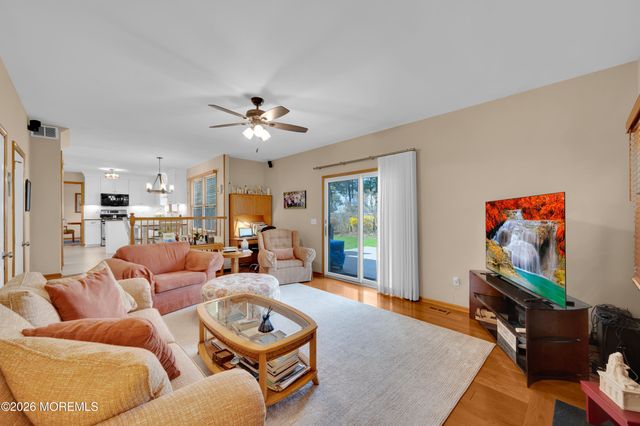 3 Ashford Court, Spring Lake Heights, NJ 07762
