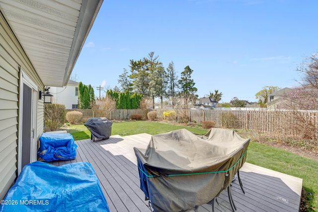 3 Ashford Court, Spring Lake Heights, NJ 07762