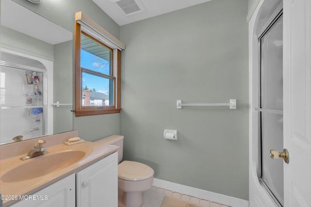 3 Ashford Court, Spring Lake Heights, NJ 07762