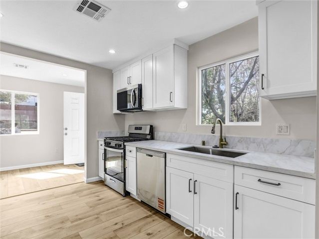 4126 E 1st, Los Angeles, CA 90063