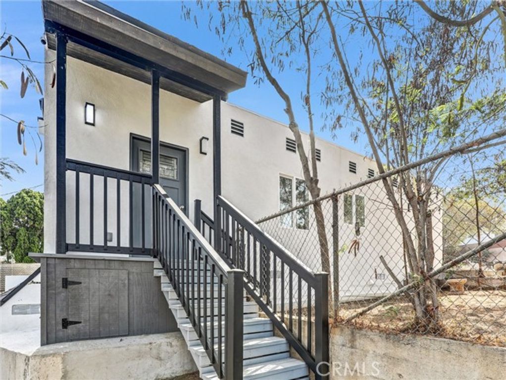 4126 E 1st, Los Angeles, CA 90063