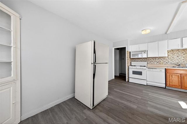 7439 Embury Court, Country Club Hills, MO 63136