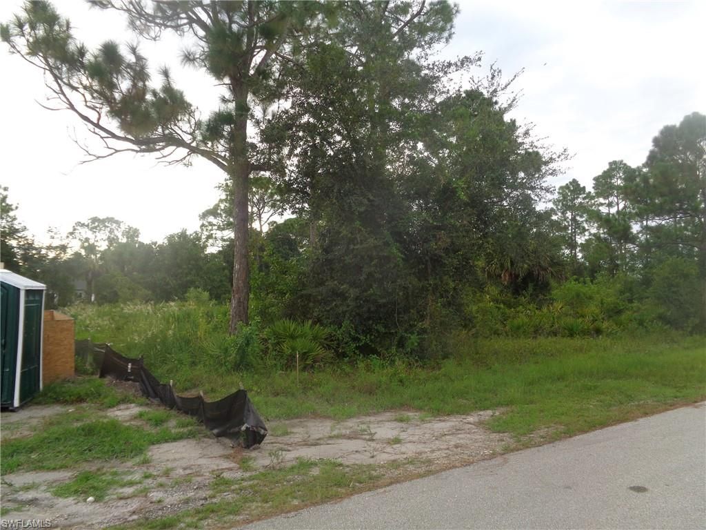 840 Naples AVE S, LEHIGH ACRES, FL 33974 — photo 2