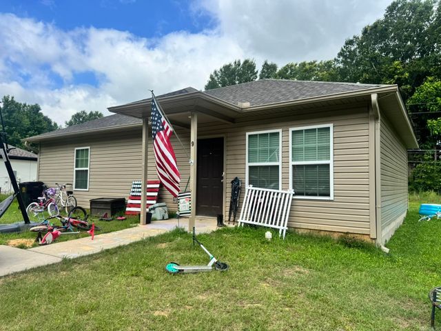 9 Kirkland Street, Ward, AR 72176