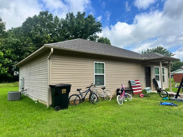 9 Kirkland Street, Ward, AR 72176